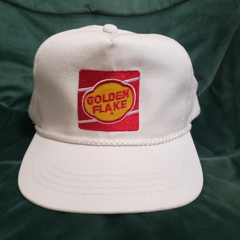 Vintage NASCAR Golden Flake White Cap Snapback Yupoong